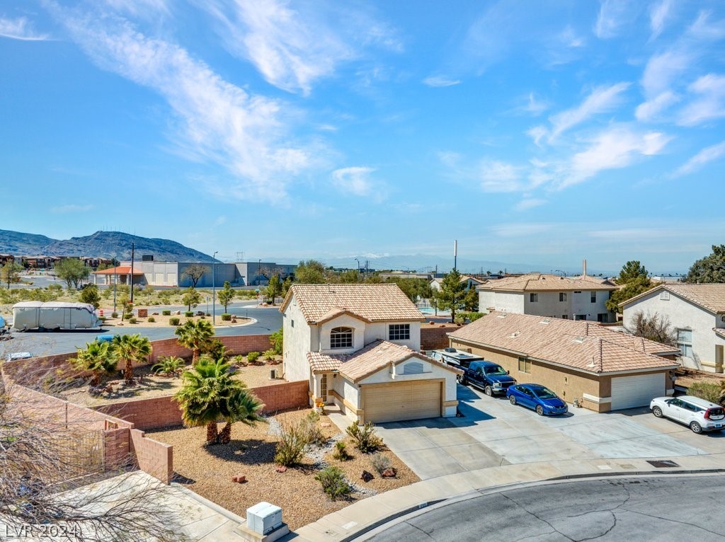 733 Tawney Eagle Street