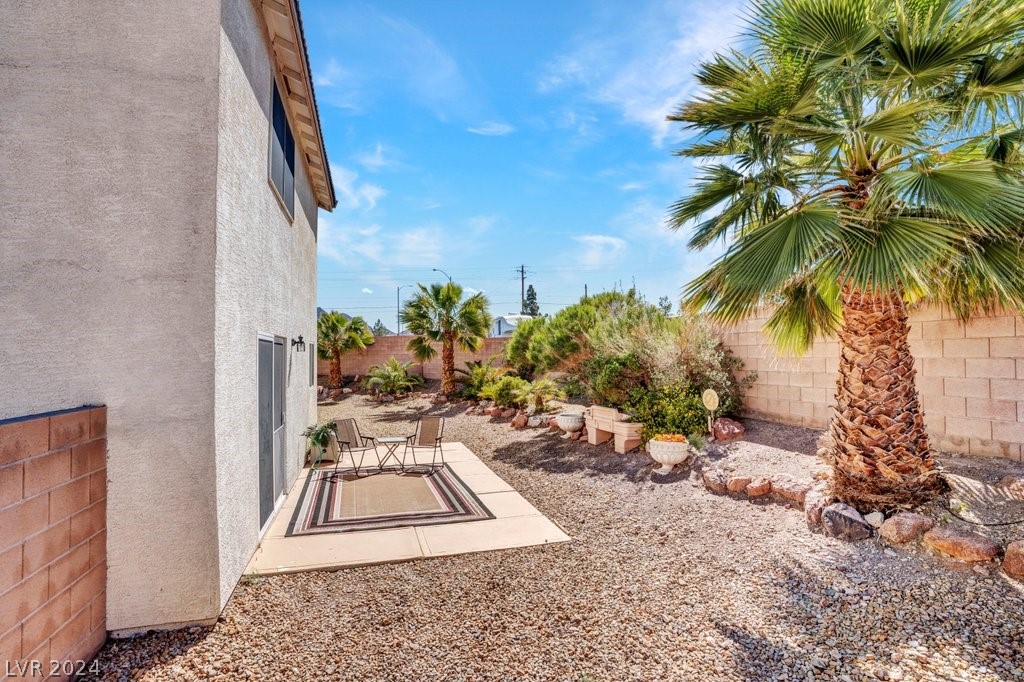 733 Tawney Eagle Street