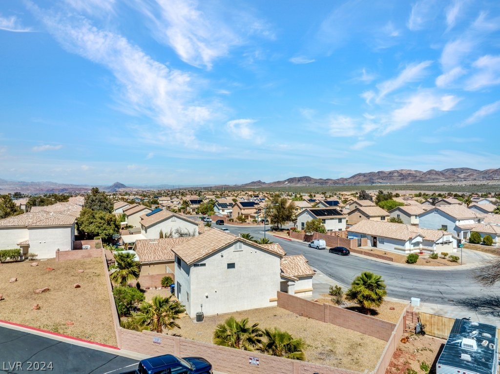 733 Tawney Eagle Street