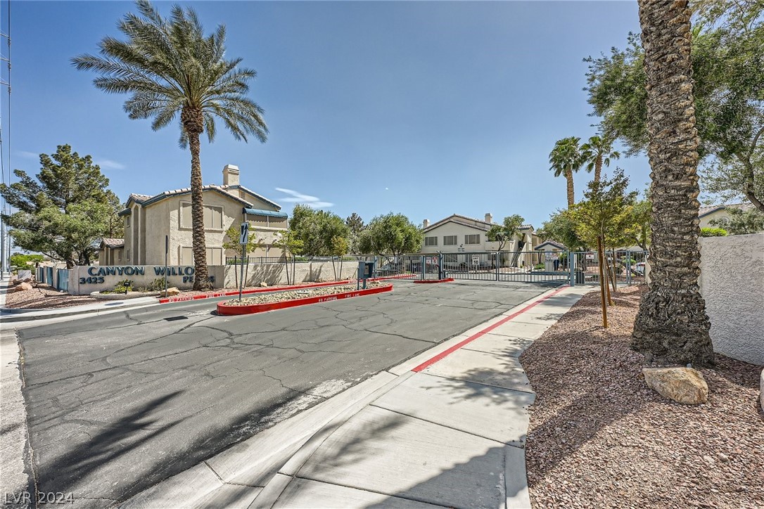 3425 East Russell Road 167