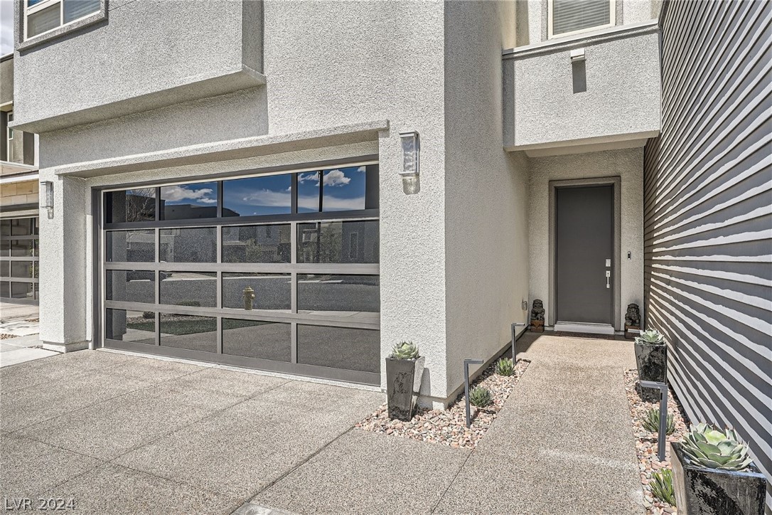 2178 Sunset Valley Street