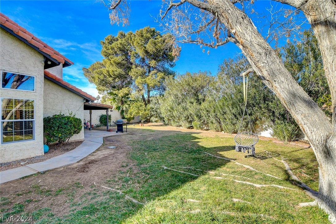 2408 El Cortez Avenue