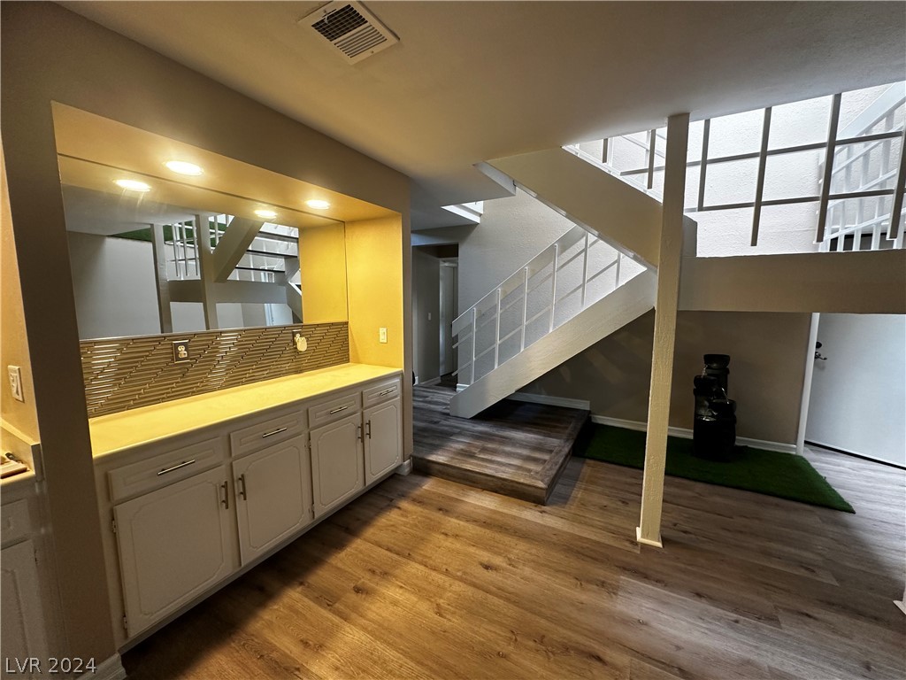 2408 El Cortez Avenue