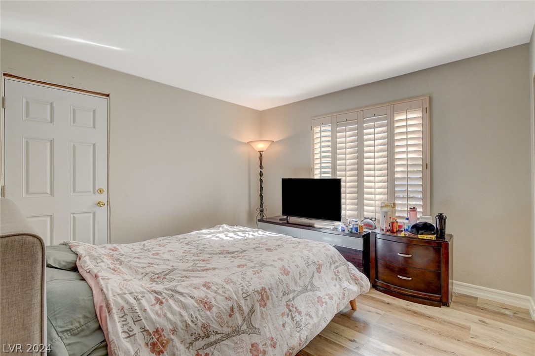 2408 El Cortez Avenue