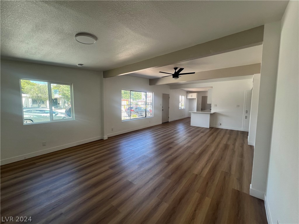 3677 Waikiki Avenue