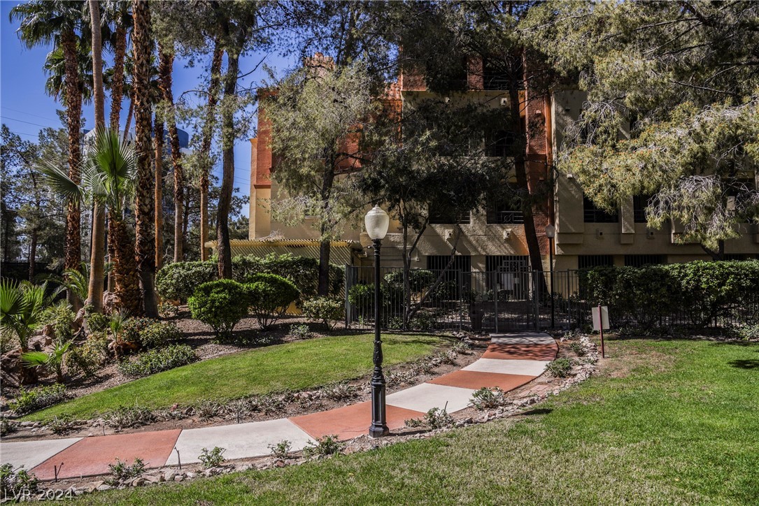 260 East Flamingo Road 305