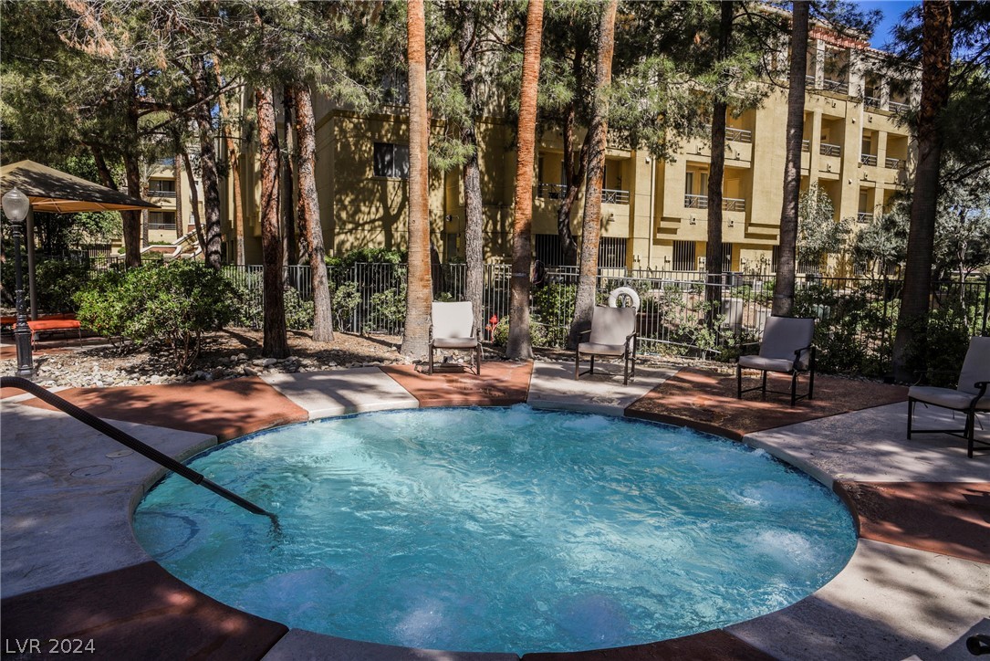 260 East Flamingo Road 305