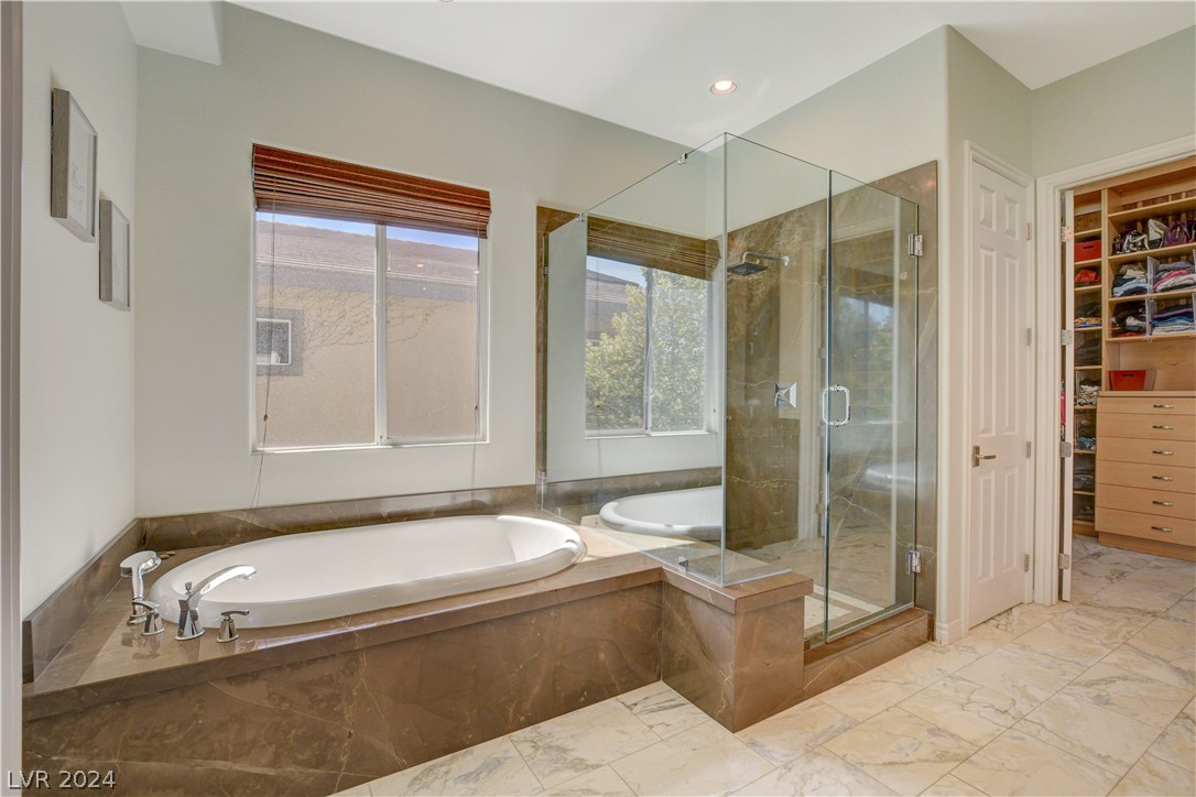 1012 Emerald Tint Court