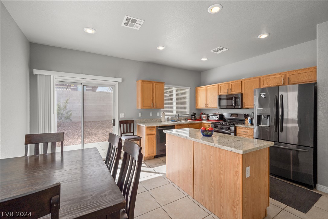 8049 Hesperides Avenue