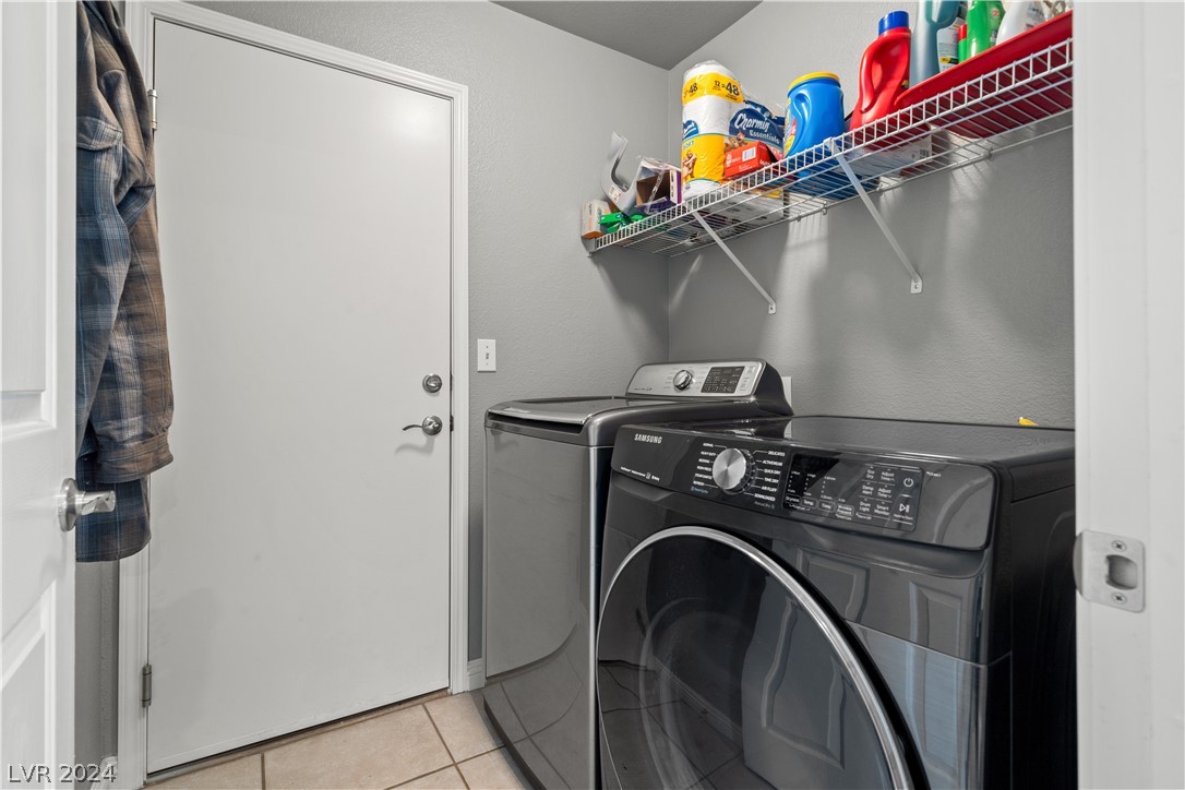 8049 Hesperides Avenue