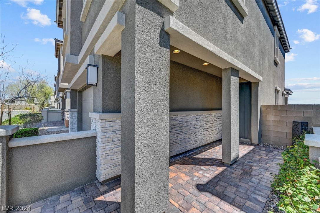 12540 Skylight View Street