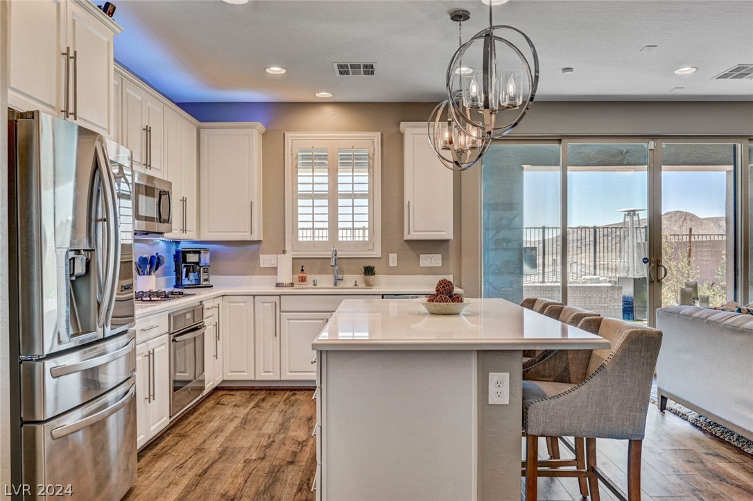 12540 Skylight View Street