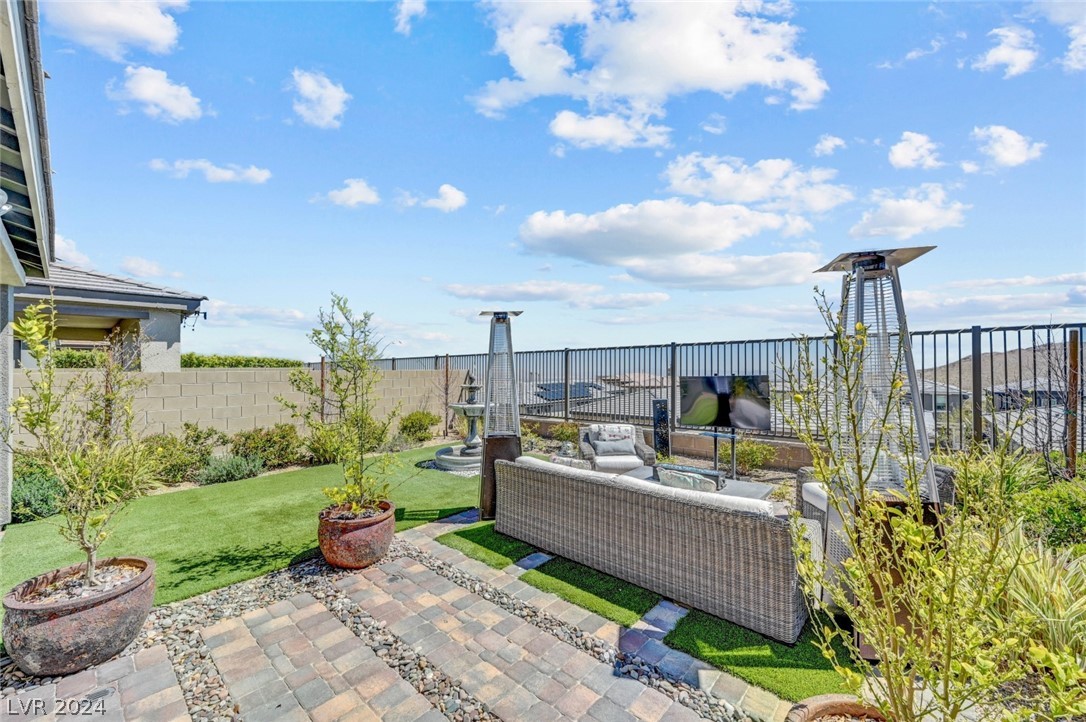12540 Skylight View Street