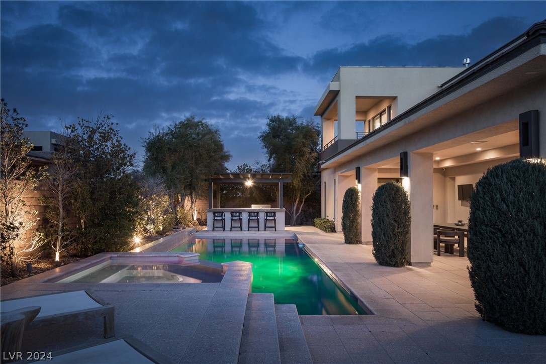 36 HUNTING HORN Drive