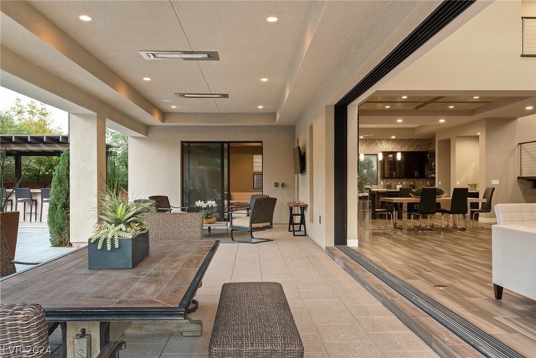 36 HUNTING HORN Drive