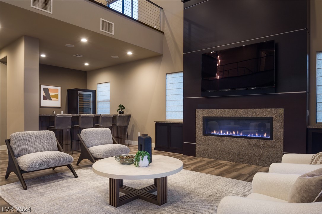 36 HUNTING HORN Drive