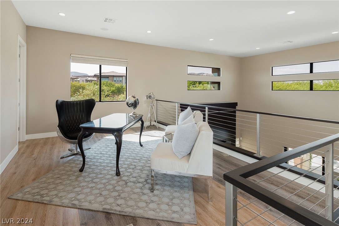 36 HUNTING HORN Drive