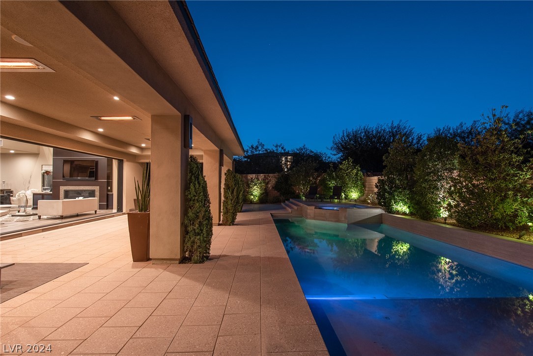 36 HUNTING HORN Drive