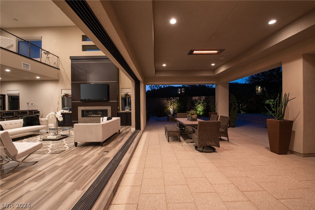 36 HUNTING HORN Drive