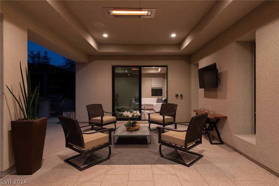 36 HUNTING HORN Drive