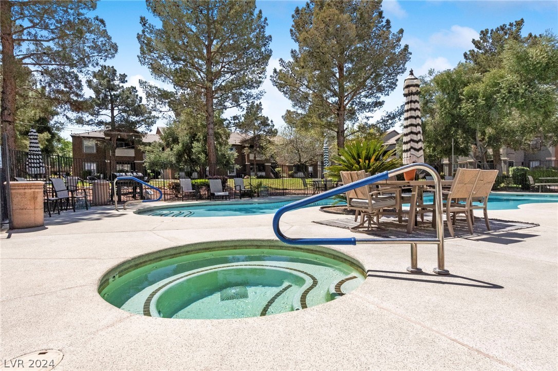 555 East Silverado Ranch Boulevard 1174