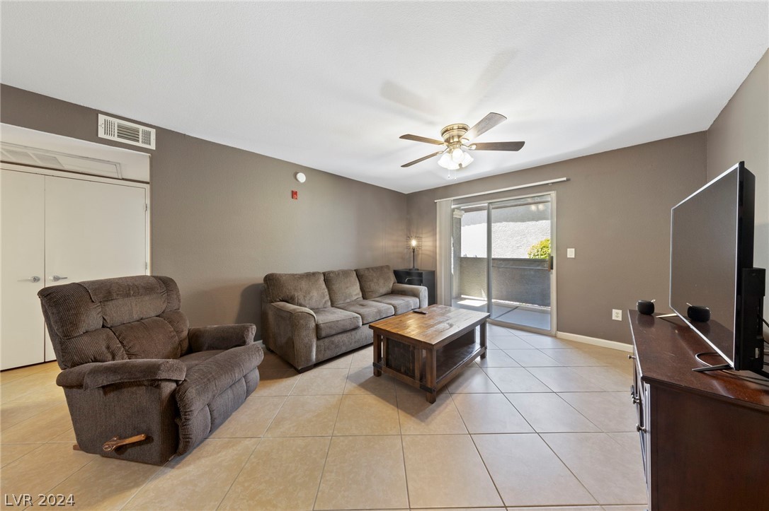 555 East Silverado Ranch Boulevard 1174