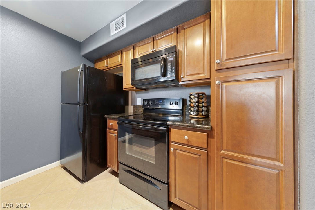 555 East Silverado Ranch Boulevard 1174