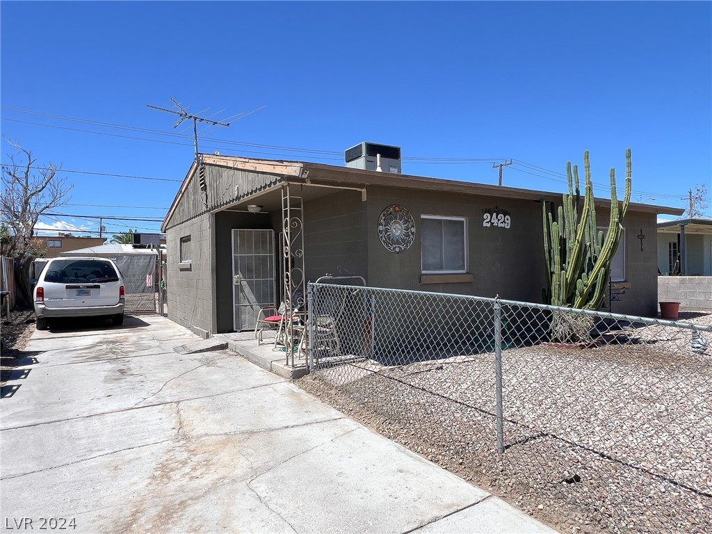2429 Salt Lake Street