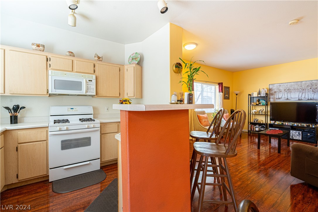 1881 West Alexander Road 1056