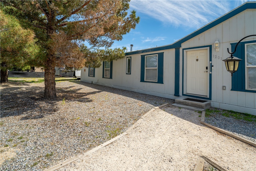 1201 Black Street
