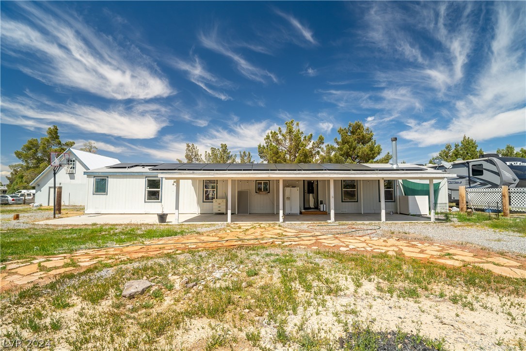1201 Black Street