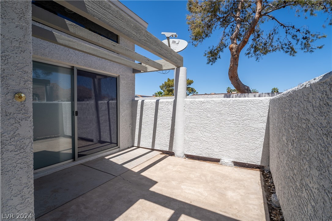 5627 Vineyard Lane