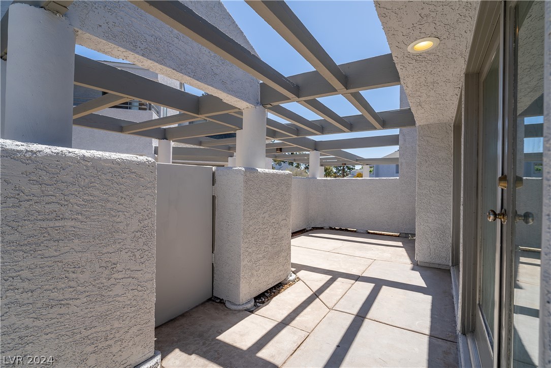 5627 Vineyard Lane