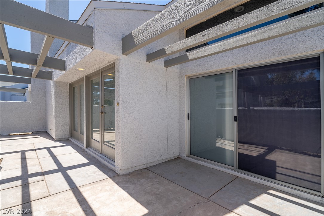 5627 Vineyard Lane