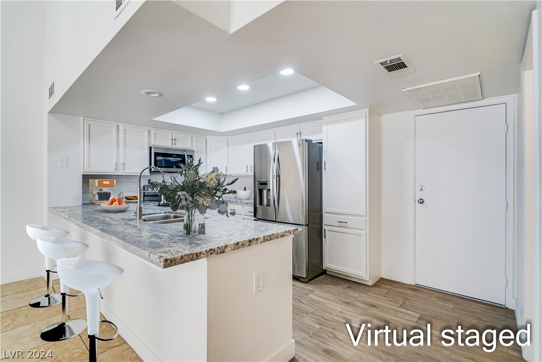 5627 Vineyard Lane