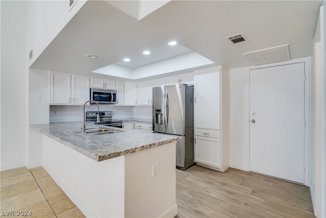 5627 Vineyard Lane