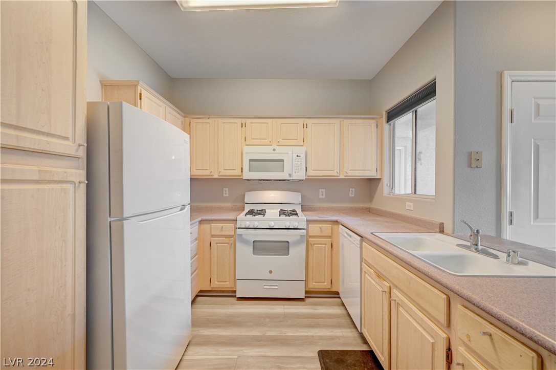 855 North Stephanie Street 2616