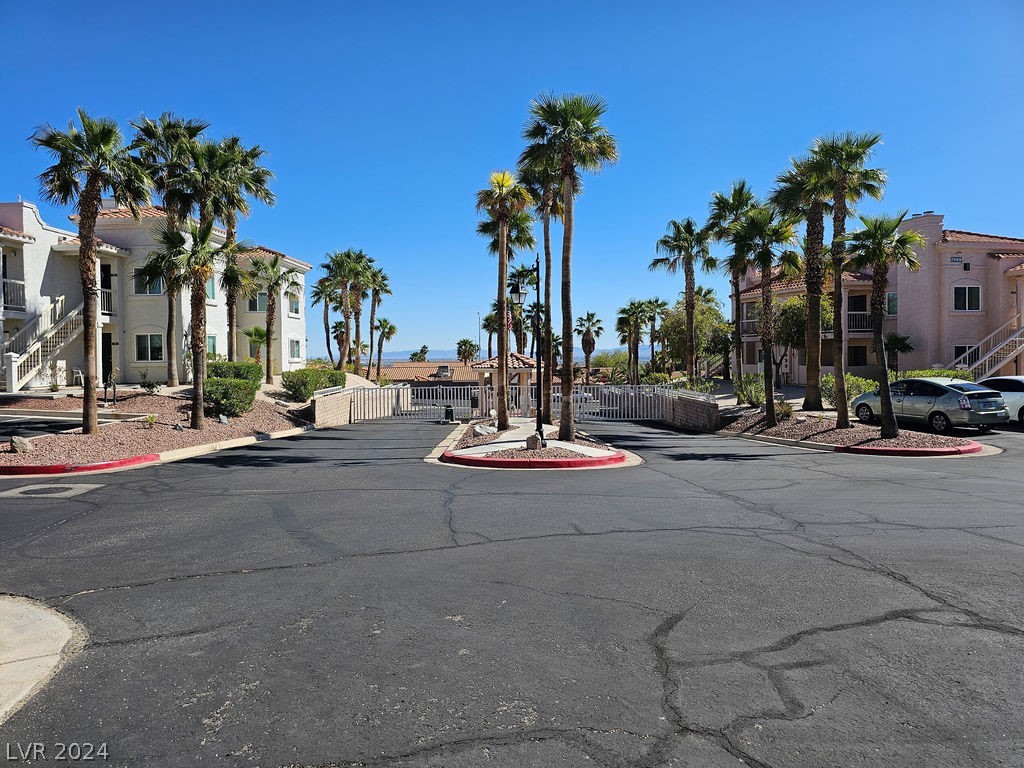 1904 Las Palmas Lane 202