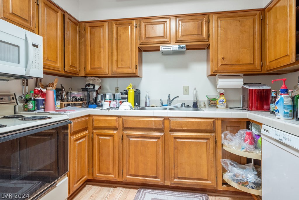 1904 Las Palmas Lane 202