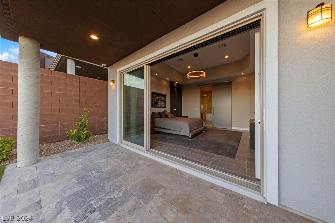 6138 Willow Ridge Court