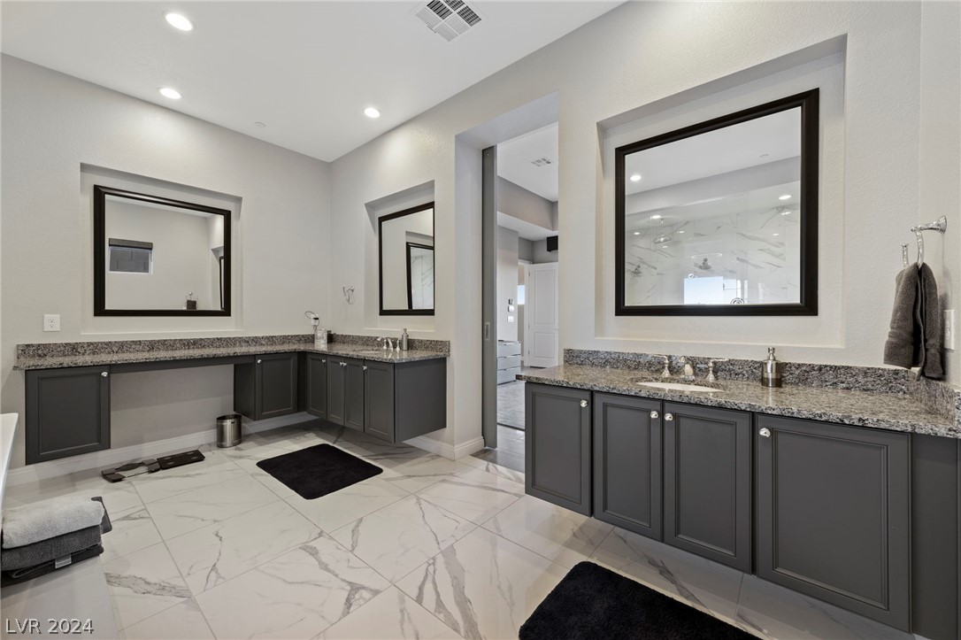 6138 Willow Ridge Court