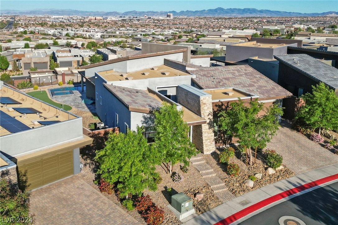 6138 Willow Ridge Court