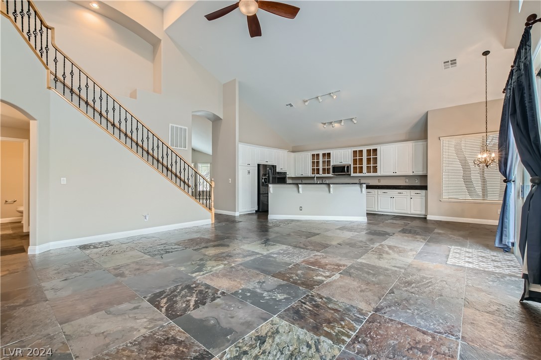 11025 Cardinal Crest Lane