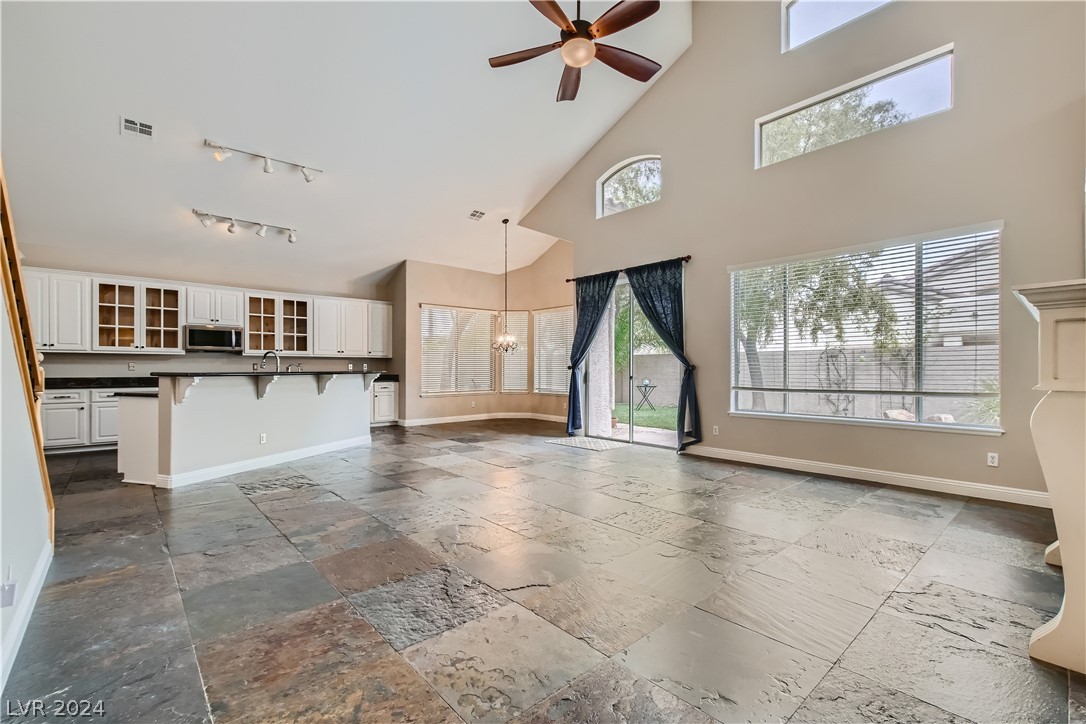 11025 Cardinal Crest Lane
