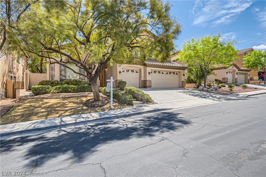 11025 Cardinal Crest Lane