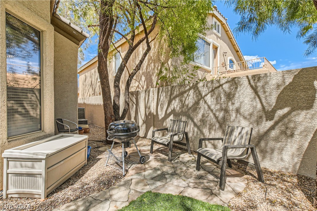 11025 Cardinal Crest Lane