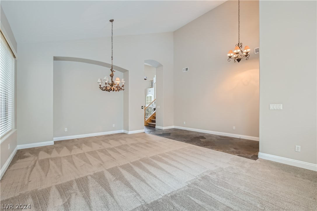 11025 Cardinal Crest Lane