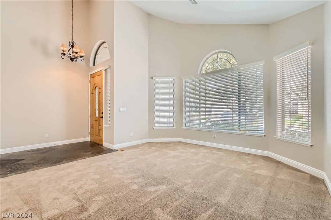 11025 Cardinal Crest Lane