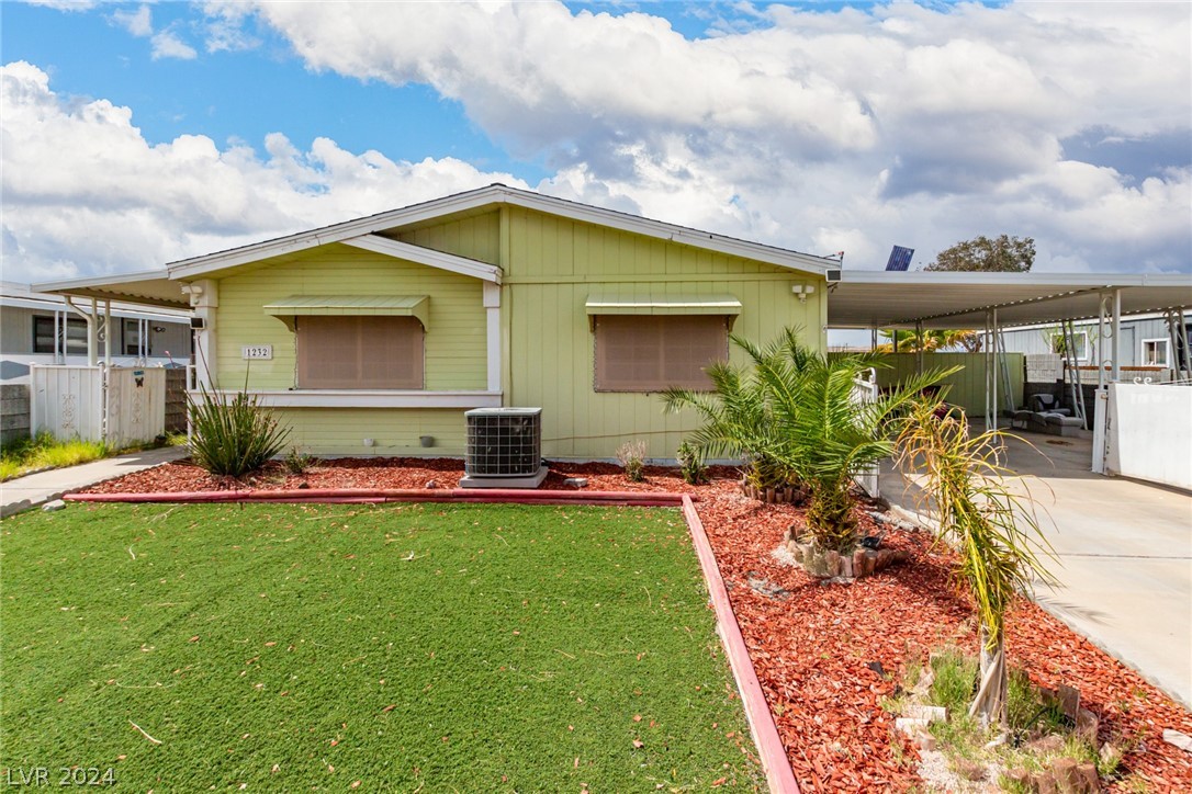 1232 Seminole Lane