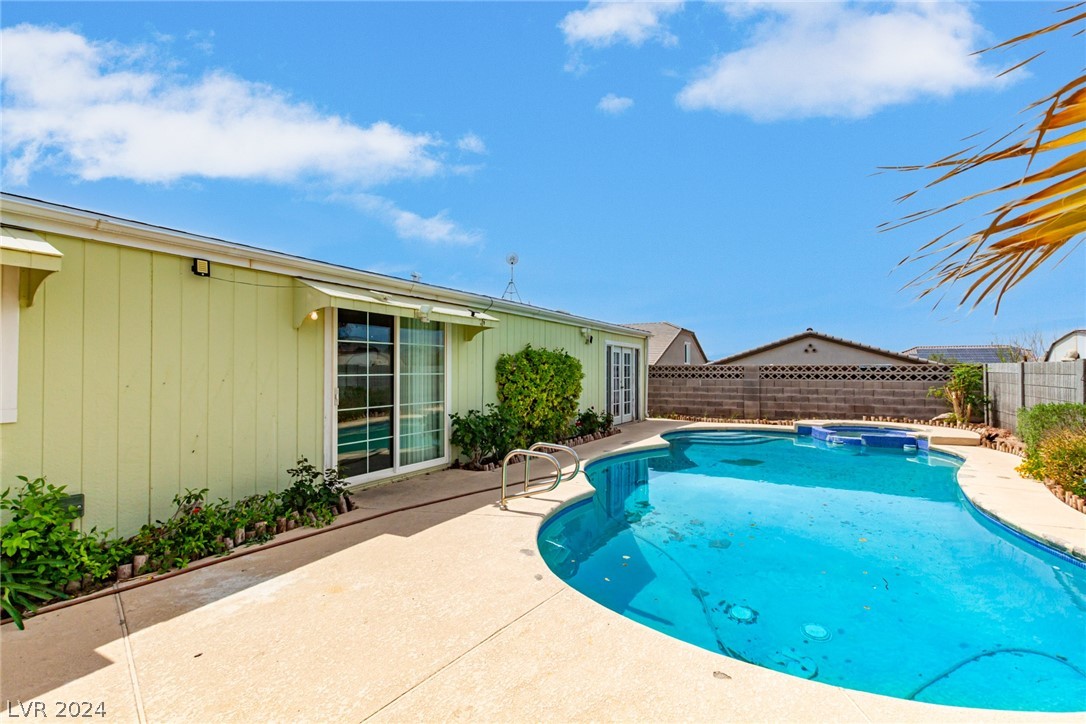 1232 Seminole Lane